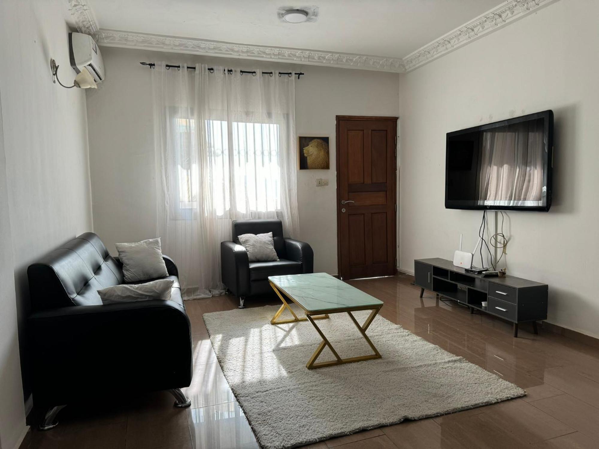 Appartements Modernes, Wifi, Tv - Yaounde, Omnisports 외부 사진